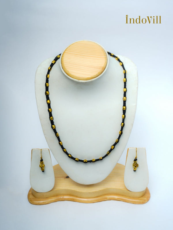 Brahmaputra Wave Necklace - Black