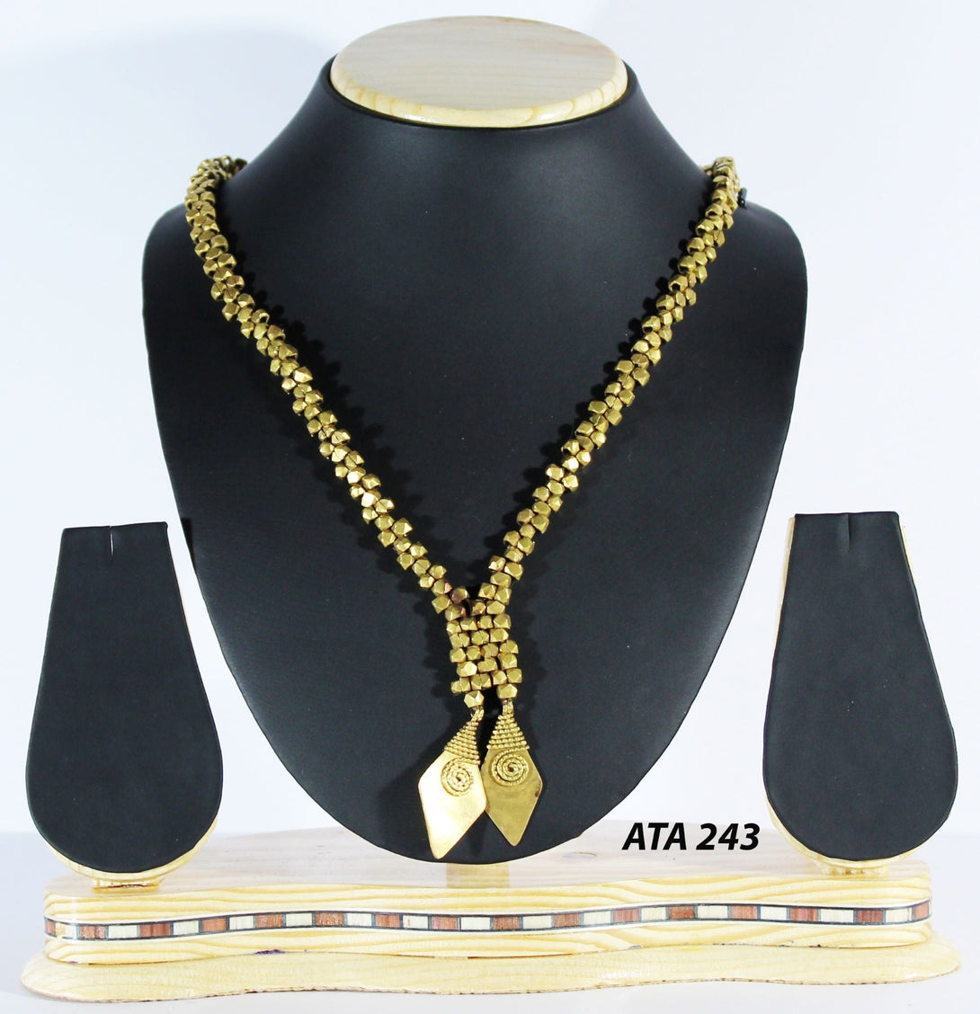 Pure Handmade Dhokra Jewellery  | Tribal Jewellery Rhombus Pendant Design - IndoVill