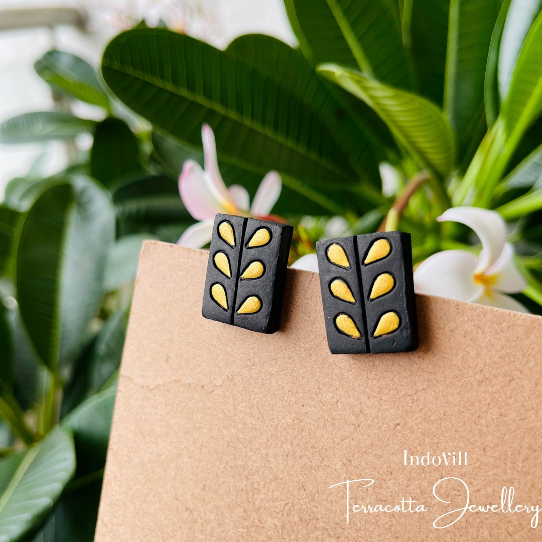 Terracotta Small Stud Earrings
